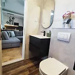 Fortytwo Διαμέρισμα *